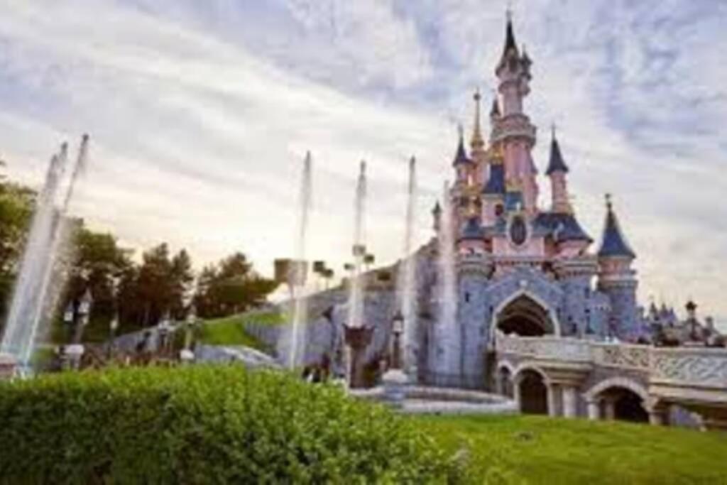 Crystal Apartment Disneyland Bmyguest Montévrain Zewnętrze zdjęcie